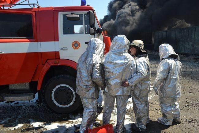 Ukrayna'daki dev yangın böyle görüntülendi