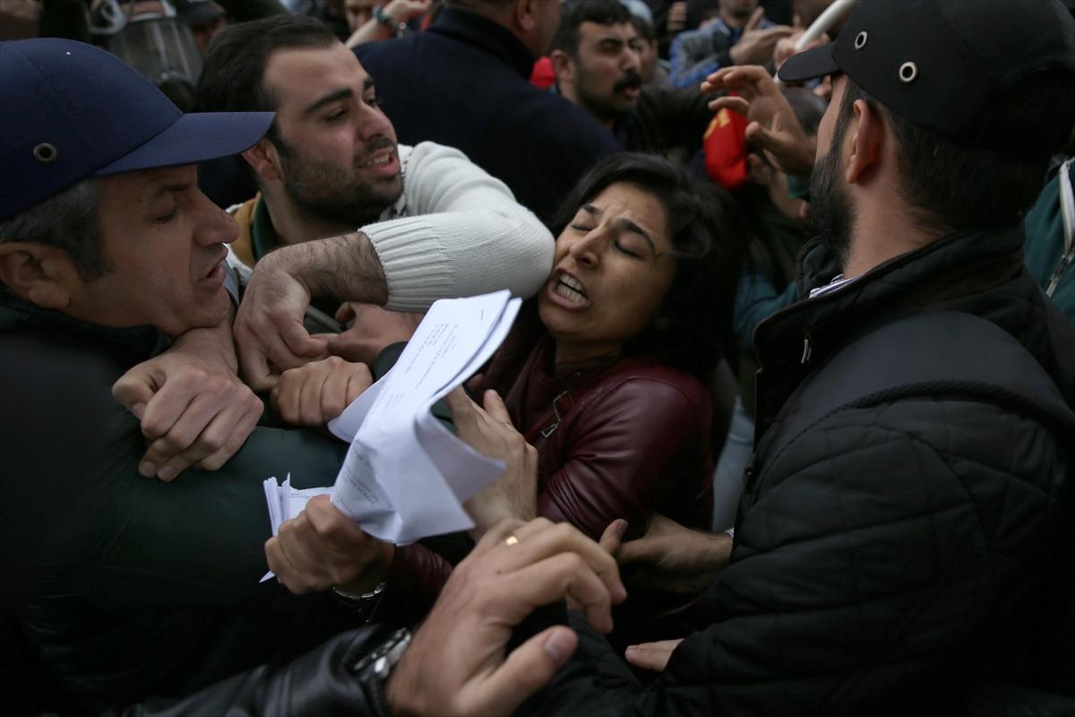 Taksim ve Beşiktaş'ta ortalık karıştı