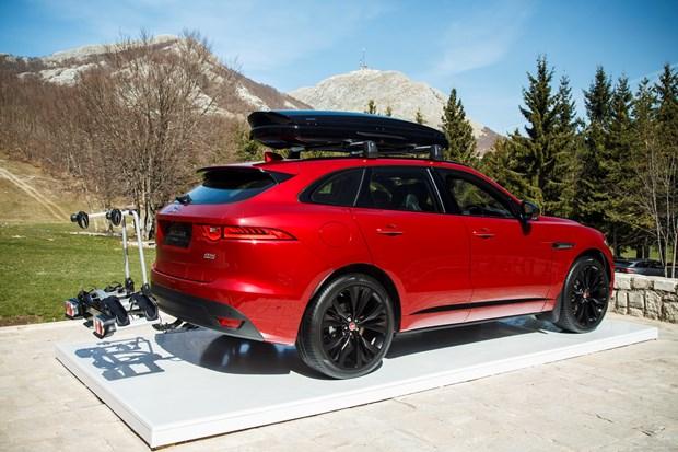 Jaguar'ın ilk SUV modeli FPace Türkiye'de