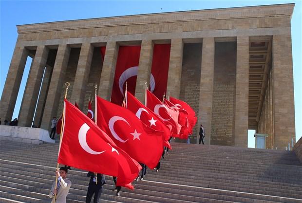 Gençler Anıtkabir'e koştu