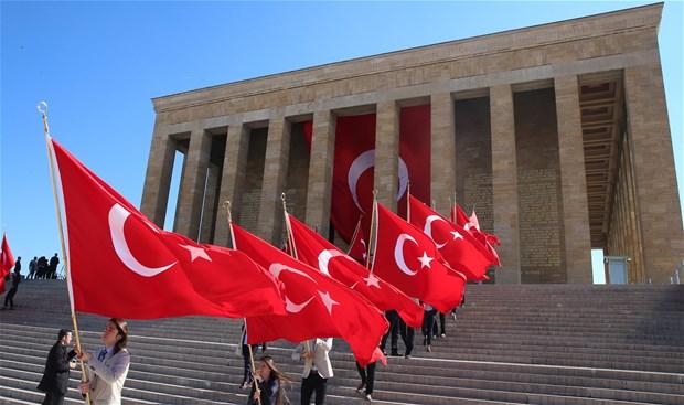 Gençler Anıtkabir'e koştu