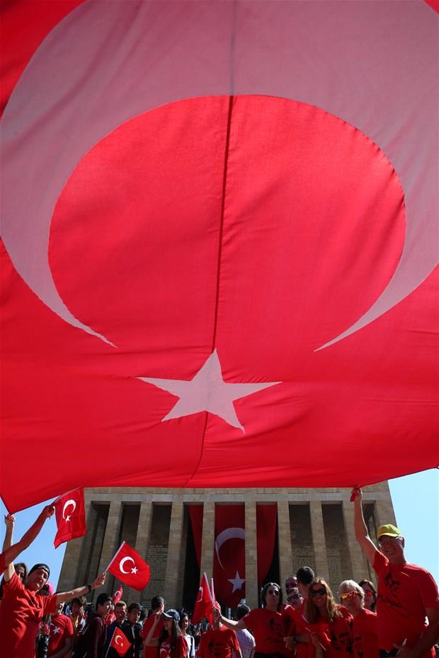 Gençler Anıtkabir'e koştu