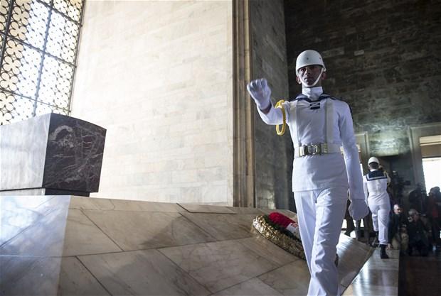 Gençler Anıtkabir'e koştu