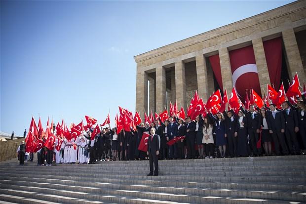 Gençler Anıtkabir'e koştu