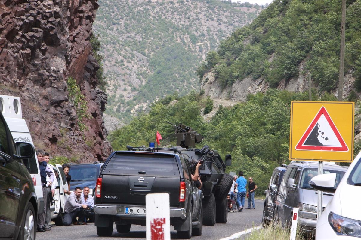 Kemal Kılıçdaroğlu'nun konvoyuna saldırı