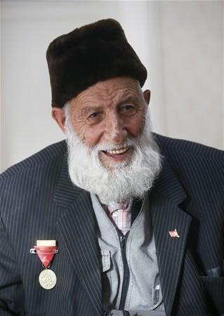 Asırlık nine ve dedeler "Cumhuriyet"i anlattı