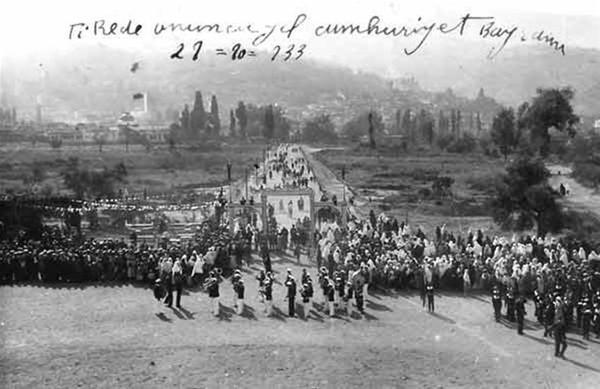 Asırlık nine ve dedeler "Cumhuriyet"i anlattı