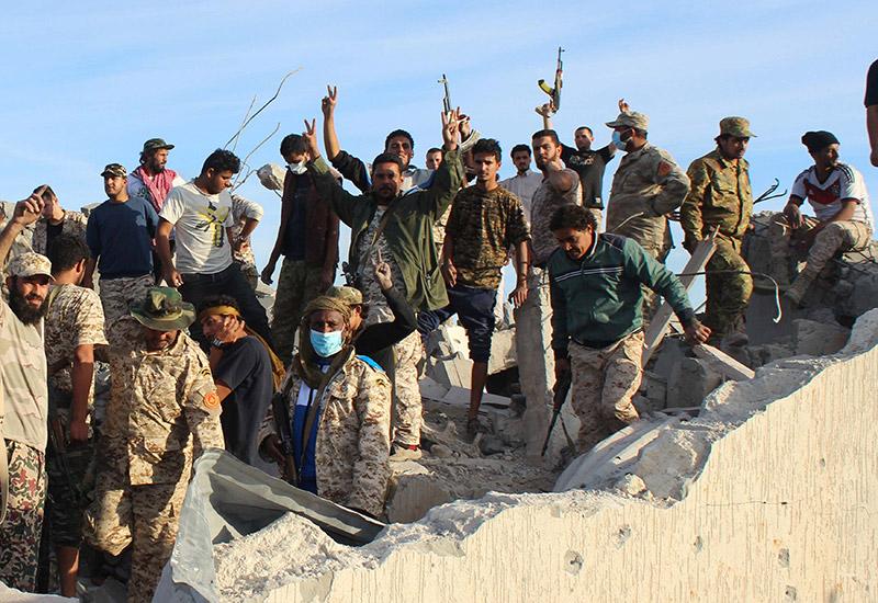 IŞİD'den kurtulan Sirte'den ilk fotoğraflar geldi