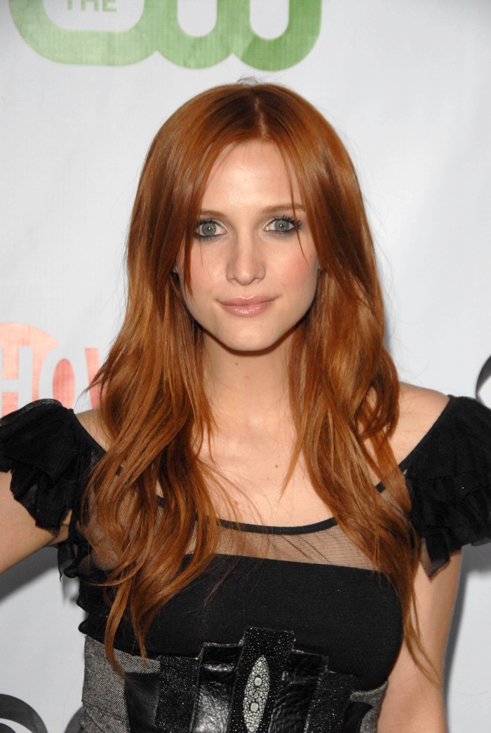 Ashlee-Simpson-Auburn-Hair.jpg