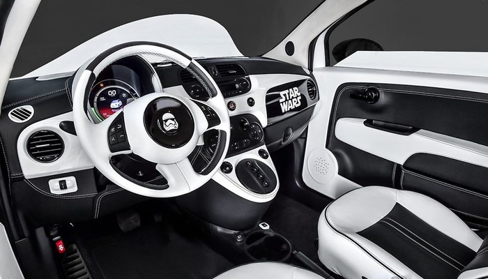 Fiat 500 Stormtrooper podyumda