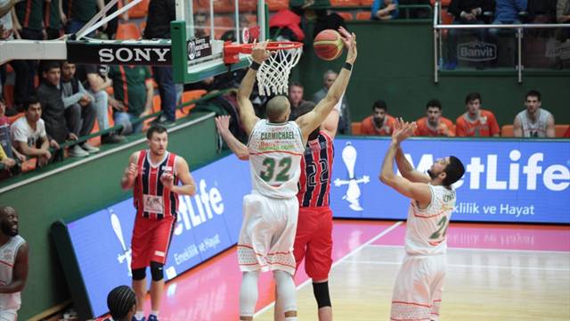 Banvit 92 - 70 Rönesans TED Ankara Kolejliler