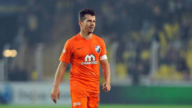 'Emre Belözoğlu TFF başkanı olsun'