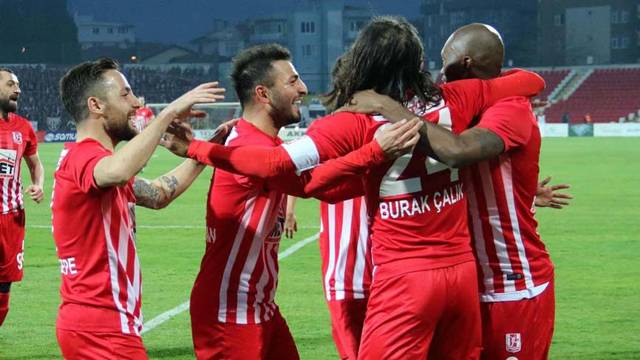 Balıkesirspor 5 - 0 Bandırmaspor
