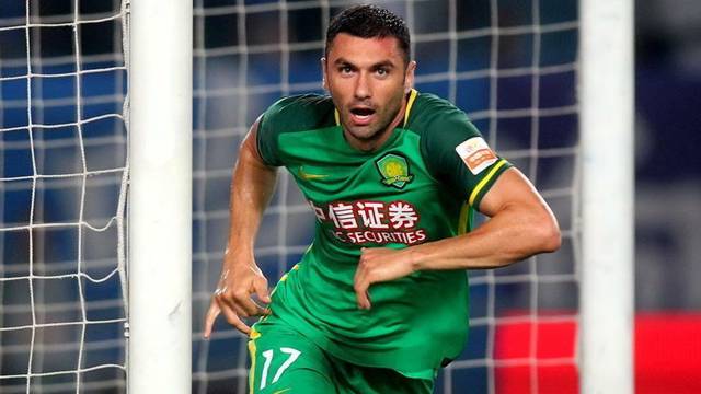 Trabzonspor, Burak Yılmaz'la görüşmelere başladı