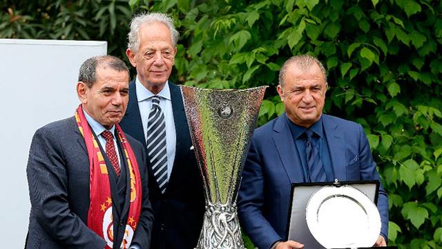 Faruk Süren: 'Galatasaray bu halde küme düşer'