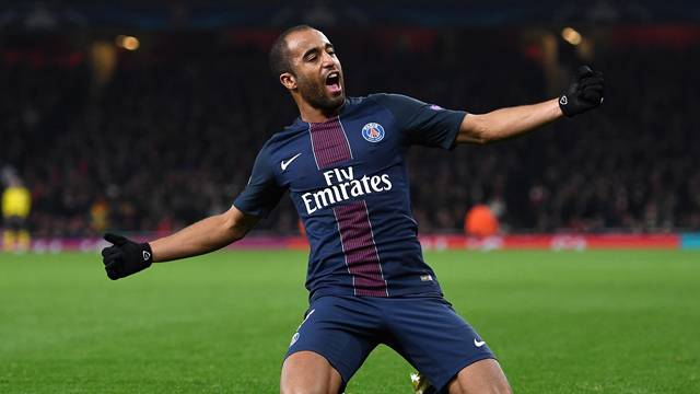 Fenerbahçe'de Lucas Moura sesleri!