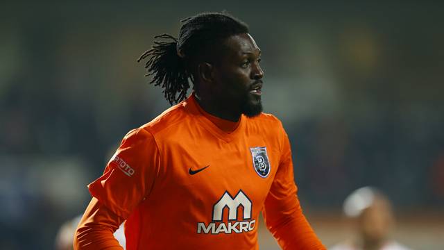 Adebayor: 'Süper kahraman gibi hissediyorum'