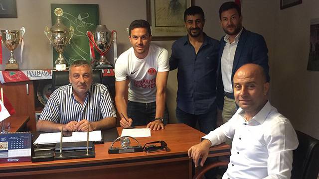 Dimitar Rangelov Ümraniyespor'da