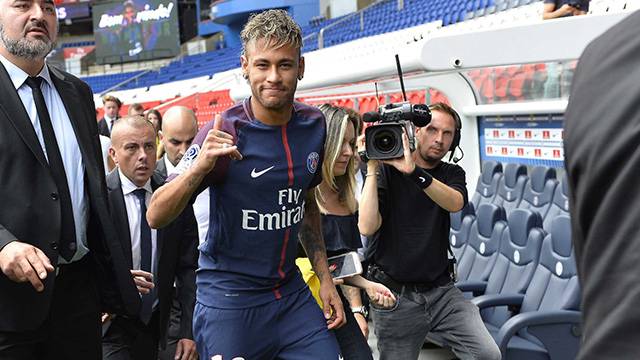 Neymar ikinci hafta maçında da forma giyemeyecek