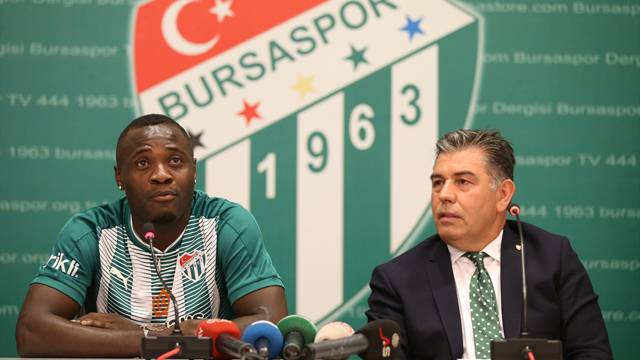 Bursaspor, Delarge ile sözleşme imzaladı