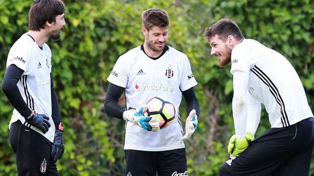 Beşiktaş'ta dev operasyon! Tam 6 isim...