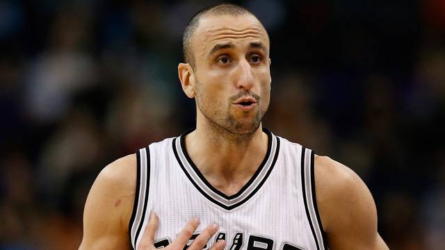 Manu Ginobilli 40 yaşında yeniden imzaladı