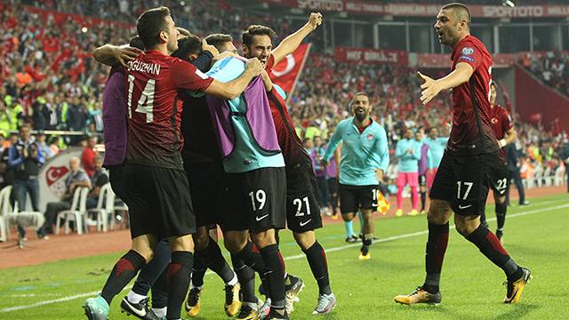 İşte A Milli Futbol Takımı'nın Dünya Kupası'na gitme ihtimalleri