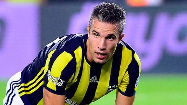 Van Persie kadro dışı kalabilir