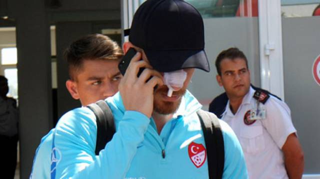 Serdar Aziz Kasımpaşa maçında oynayacak