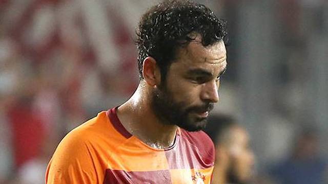 Galatasaray'dan flaş Selçuk İnan kararı