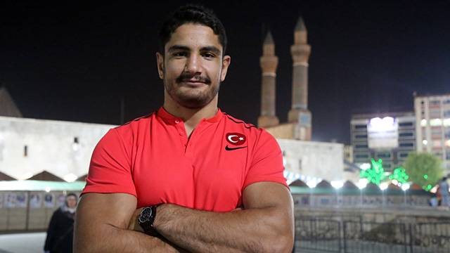 Taha Akgül 3 olimpiyat şampiyonluğu ile kariyerini bitirmek istiyor