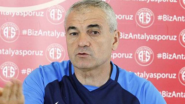 Rıza Çalımbay'dan Nasri'ye olay sözler