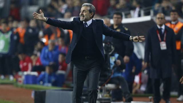 Aykut Kocaman: Yarışa ortak olacağız