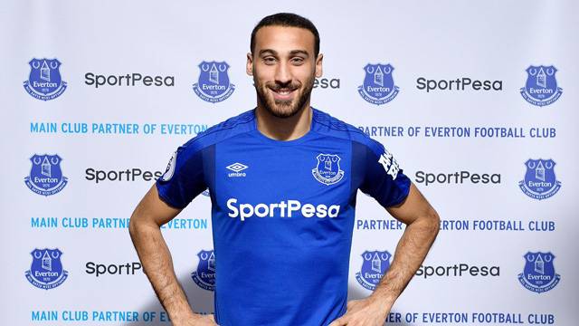 Cenk Tosun: "Premier Lig çocukluk hayalimdi"