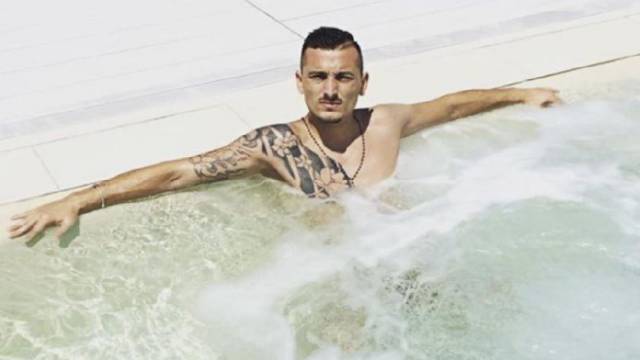 Futbolu bıraktı, yetiÅkin film oyuncusu olacak