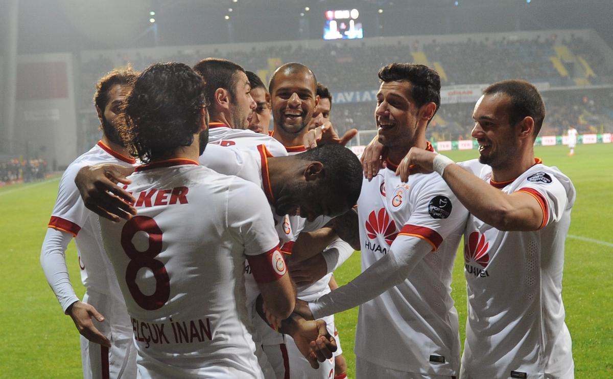 Karabükspor-Galatasaray maçından kareler