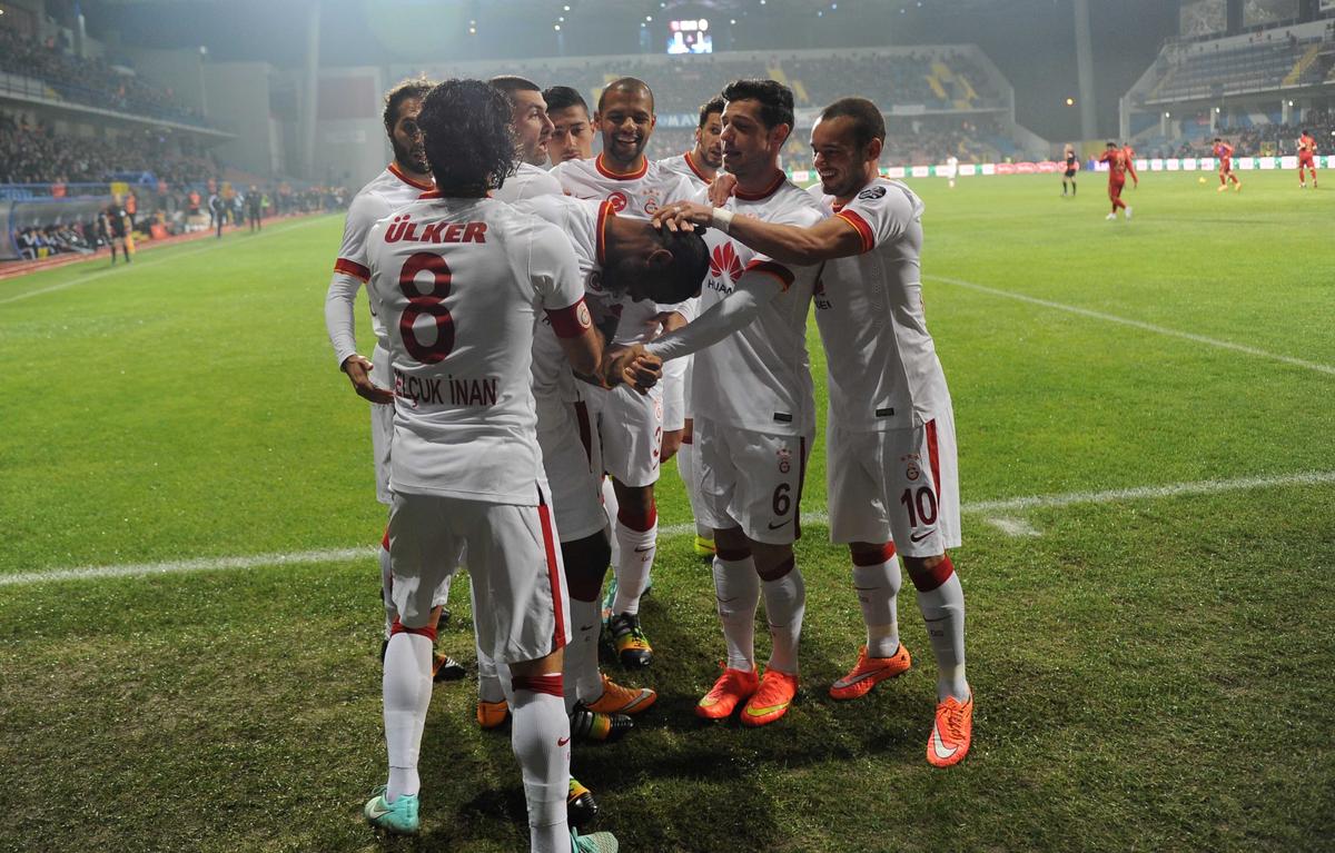 Karabükspor-Galatasaray maçından kareler